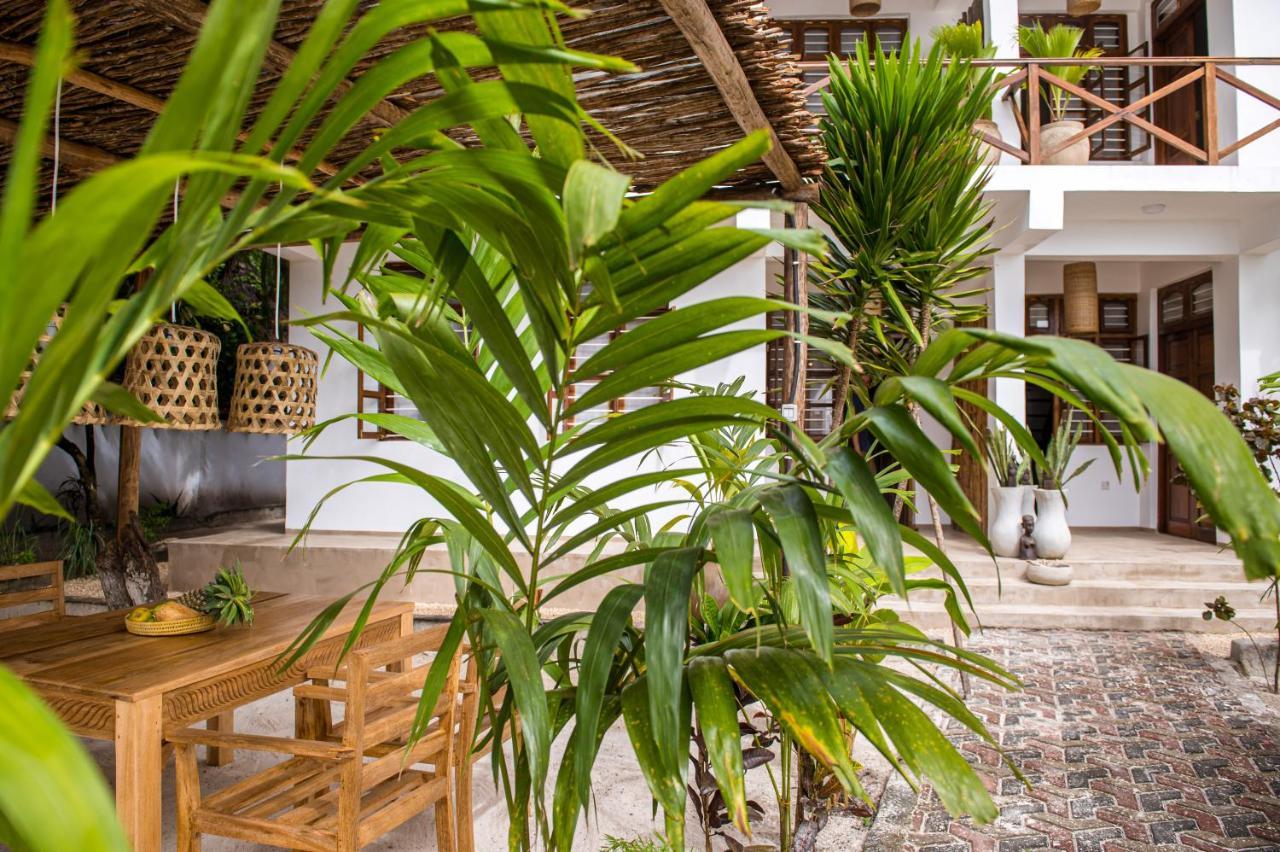 Kima Serviced Beach House & Suites Bwejuu Dış mekan fotoğraf