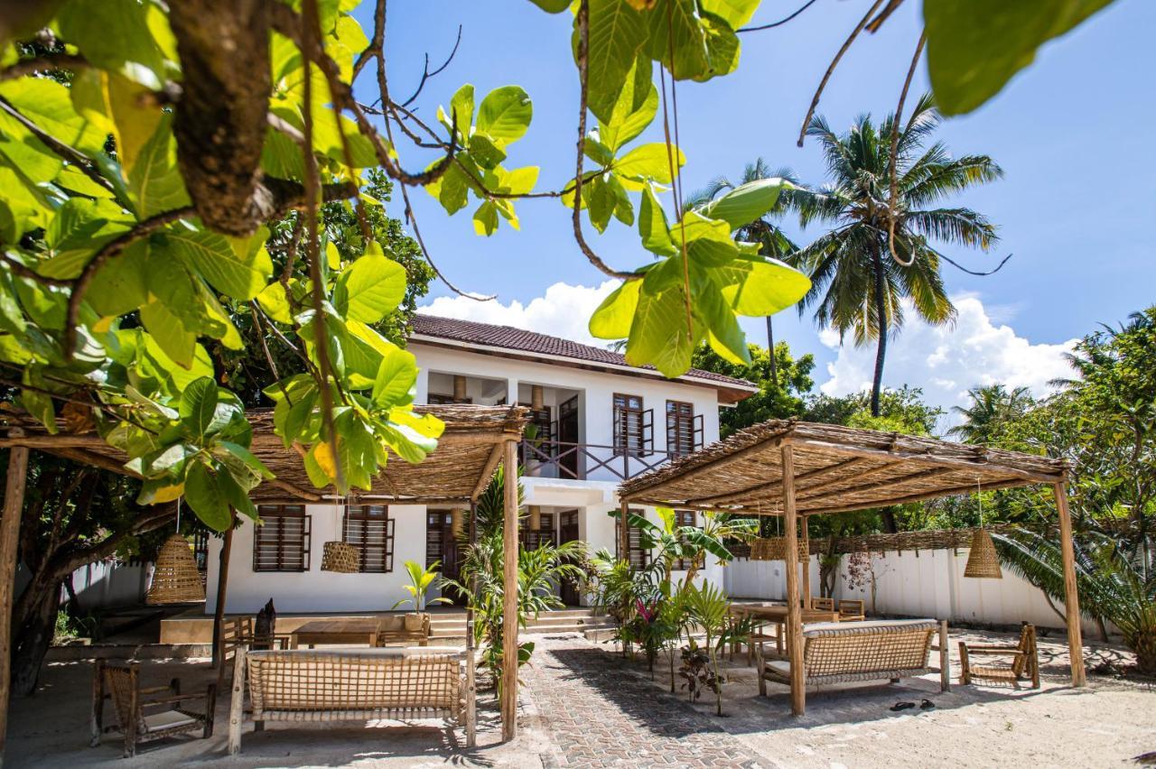 Kima Serviced Beach House & Suites Bwejuu Dış mekan fotoğraf