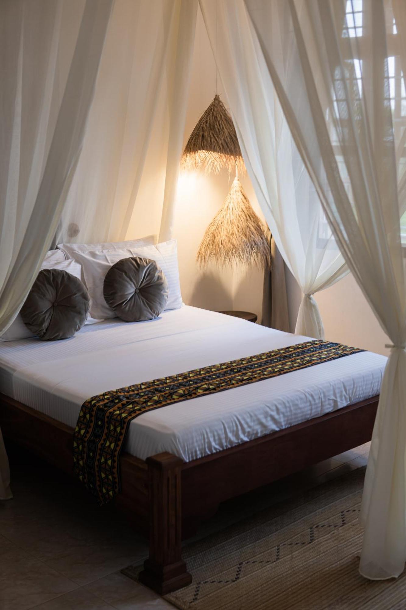 Kima Serviced Beach House & Suites Bwejuu Dış mekan fotoğraf